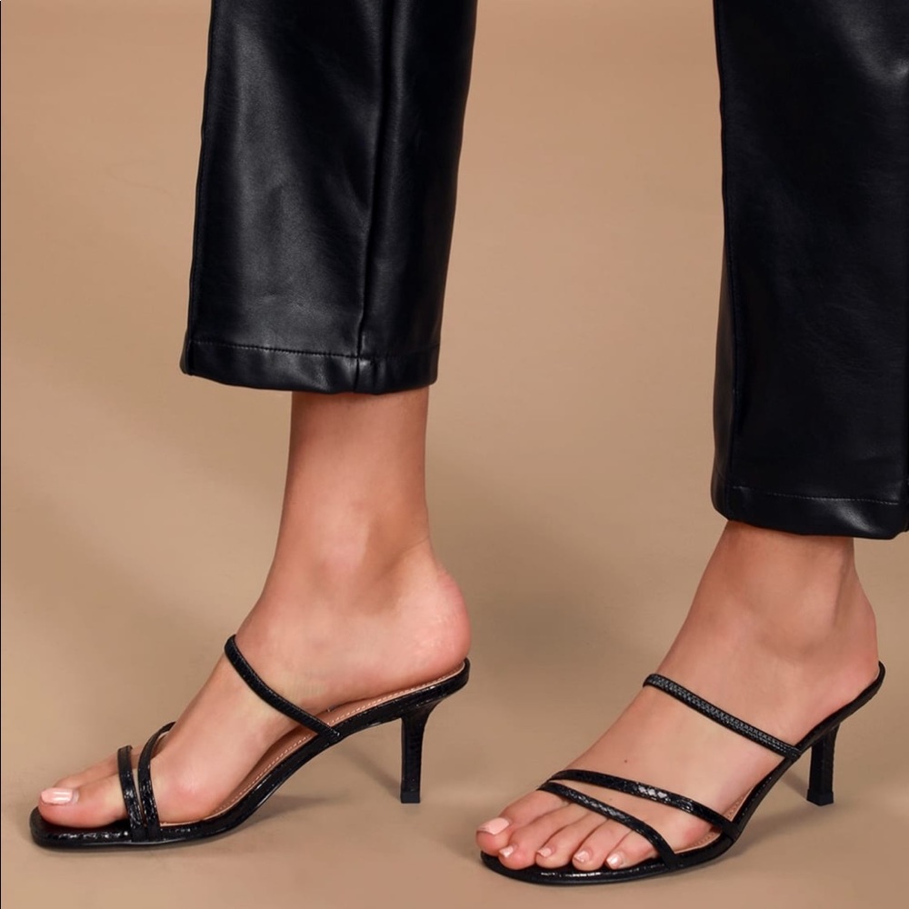 Steve Madden Black Low Heel Slides